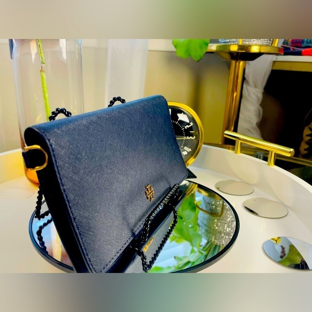 Tori Burch Blue Leather Wallet